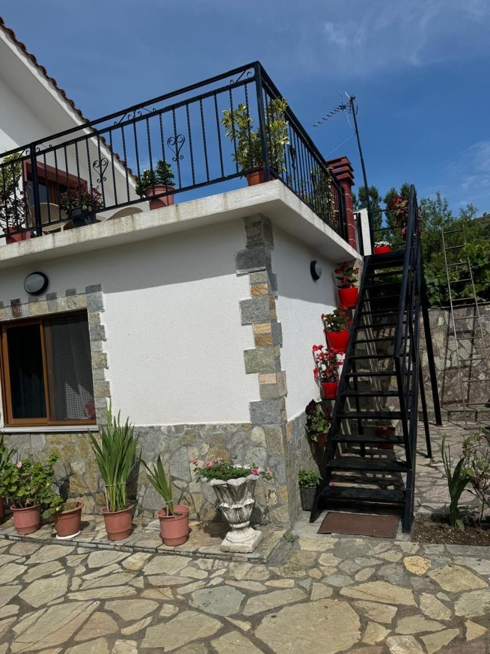 Villa Zefi Rrenc Papaj Dış mekan fotoğraf