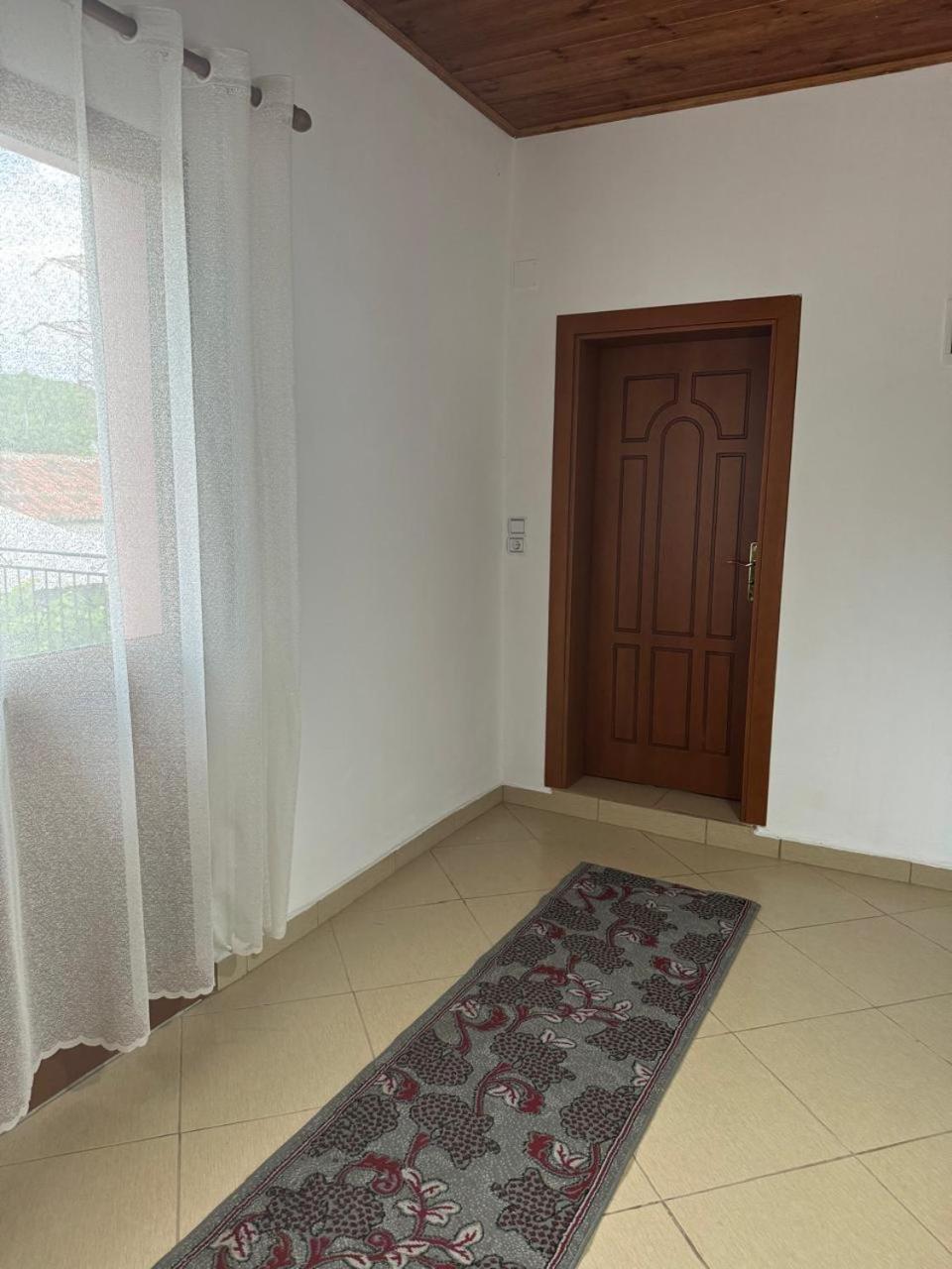 Villa Zefi Rrenc Papaj Dış mekan fotoğraf