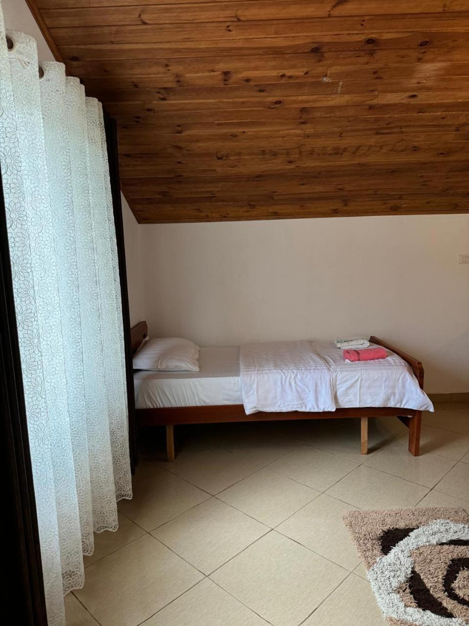 Villa Zefi Rrenc Papaj Dış mekan fotoğraf