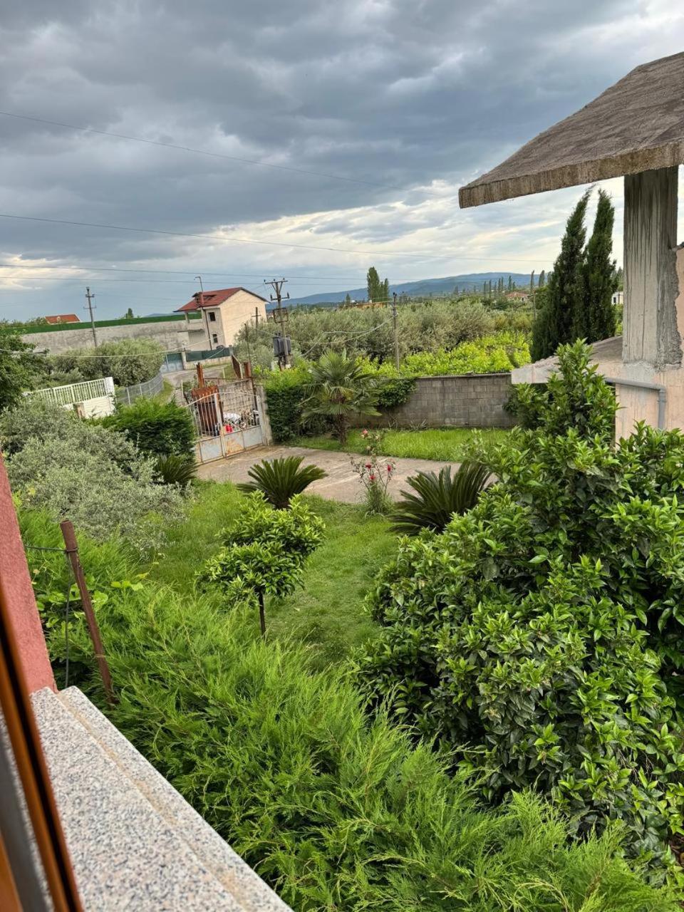 Villa Zefi Rrenc Papaj Dış mekan fotoğraf